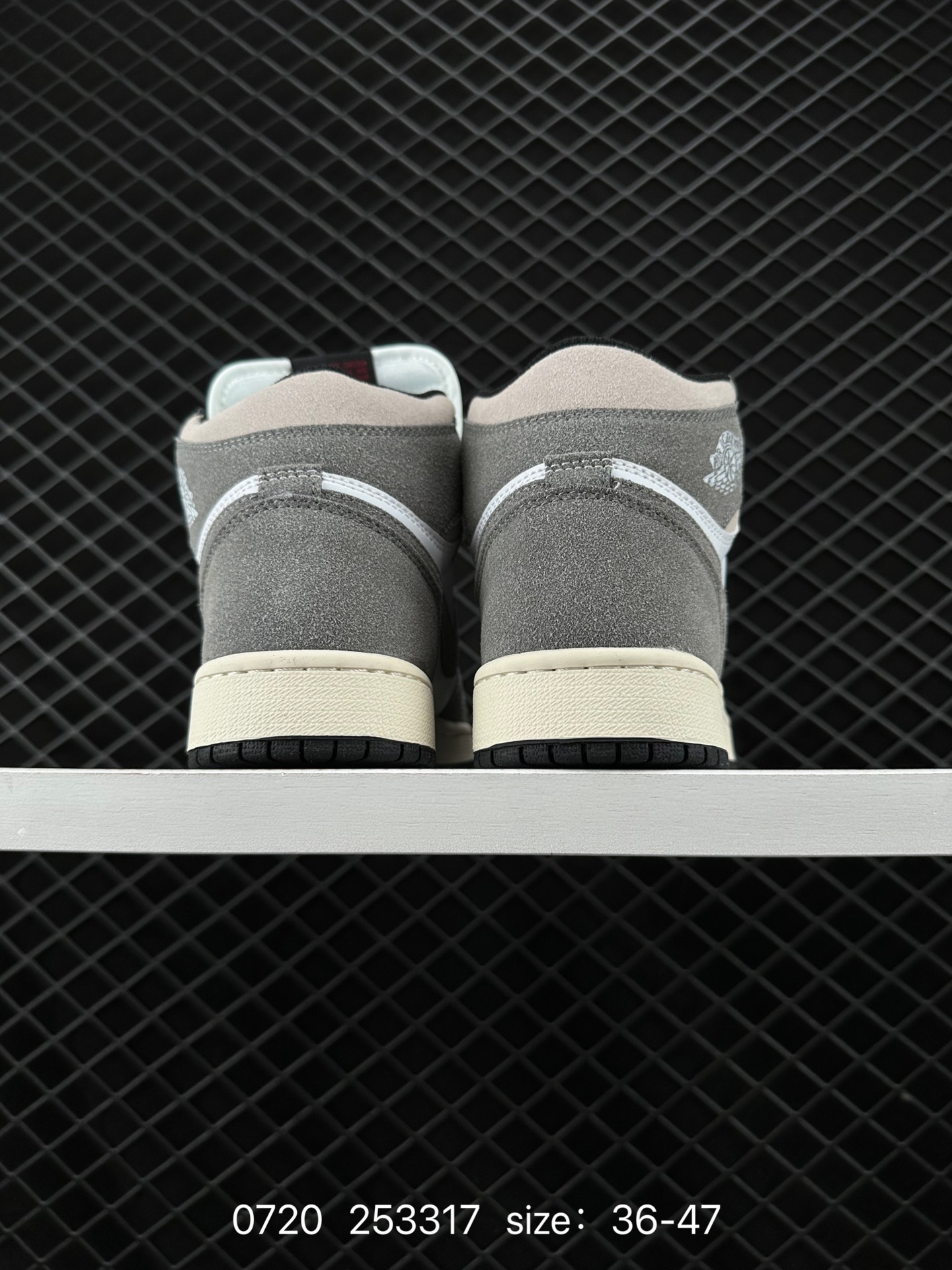 Air Jordan 1 Retro High OG”The Ten/Chicago“